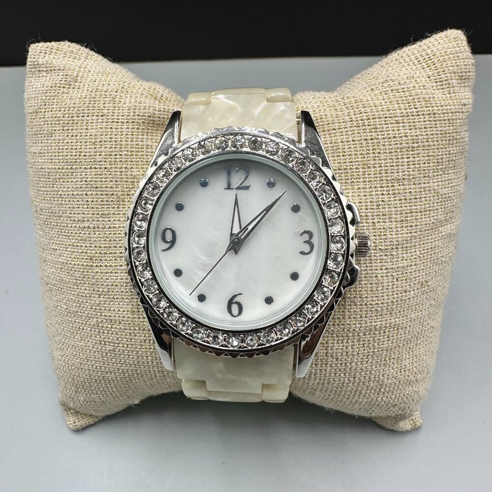 3/$30 Silver Tone Women Watch Rhinestone Bezel Cream Resin Band New Battery